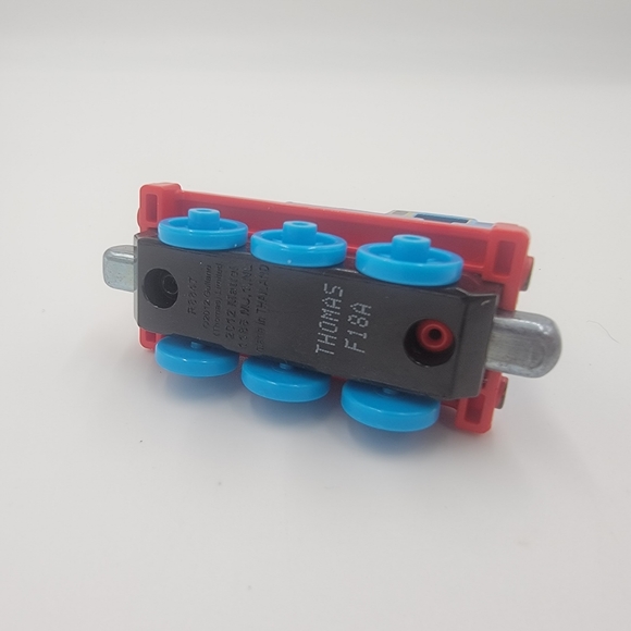 Thomas The Train 2012 Mattel Diecast Tank Engine R8847 F18A. - Picture 6 of 6